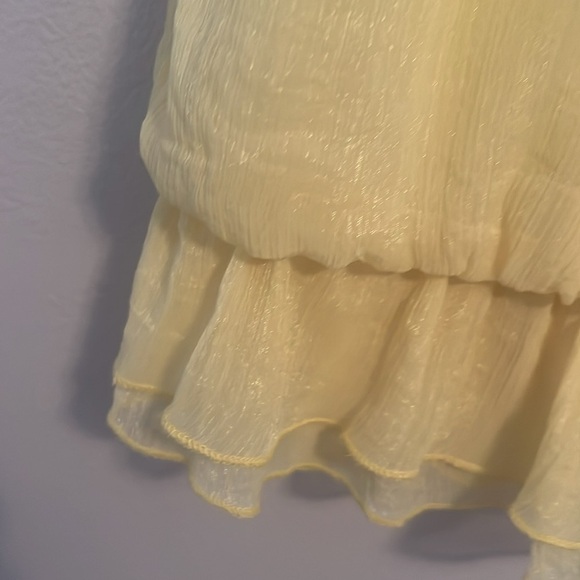 🟡J2 JK 2 blouse size M butter yellow top. Made on Hong Kong 100% cotton - Picture 6 of 10